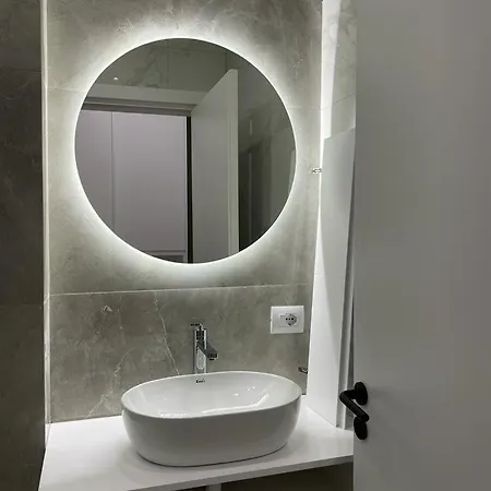 Luxurious Viridario 2 Tirana Flat Selitë e Vogël